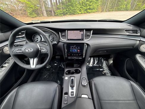 Used 2023 INFINITI QX50 Sport image 13