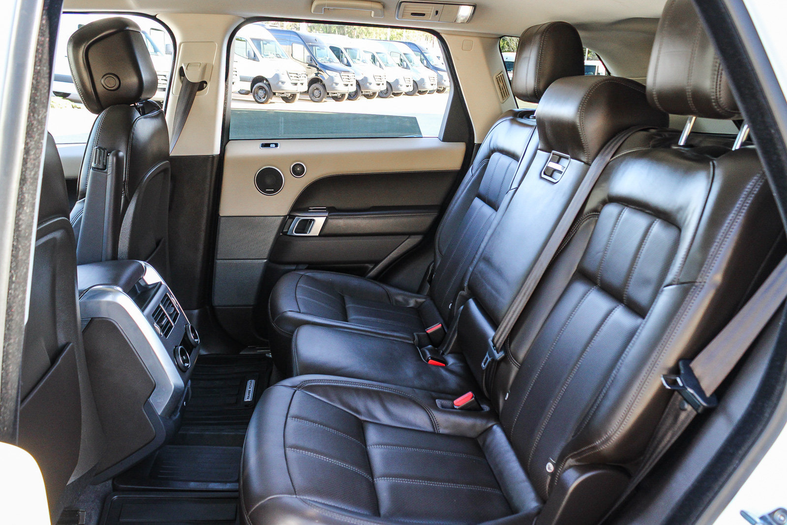 Used 2019 Land Rover Range Rover Sport HSE AWD/4WD image 21