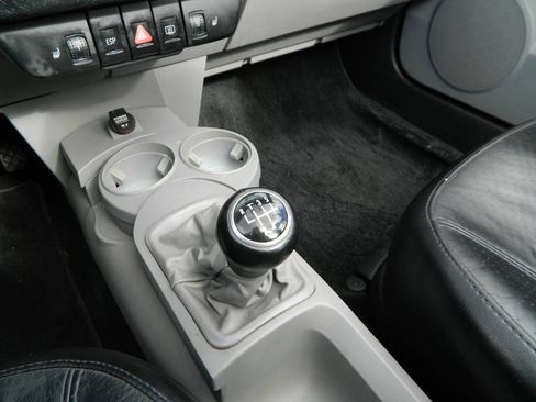 Used 2003 Volkswagen Beetle GLX image 19