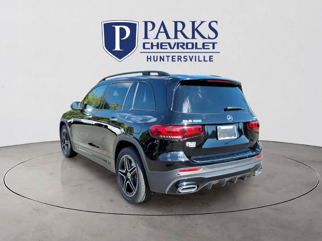 Used 2021 Mercedes-Benz GLB 250 4MATIC image 29