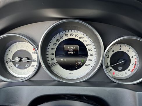 Used 2016 Mercedes-Benz E 400 Cabriolet image 25