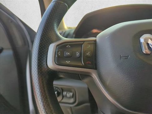 Used 2019 RAM 1500 Tradesman image 12
