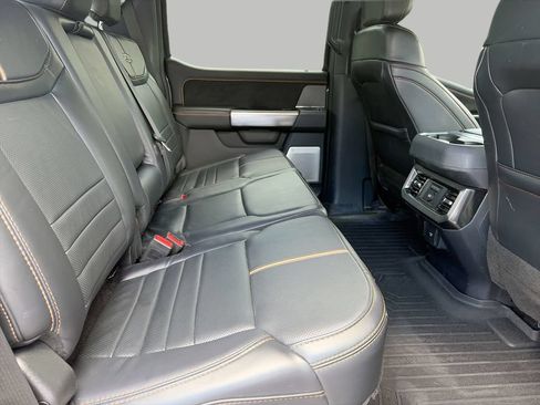 Used 2024 Ford F250 Platinum w/ Tremor Off-Road Package AWD/4WD image 13