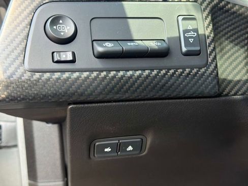 Used 2016 Chevrolet Corvette Stingray Convertible w/ 3LT Preferred Equipment Group RWD image 22