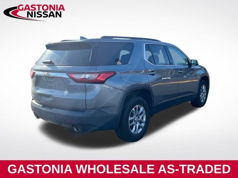 Used 2021 Chevrolet Traverse LT image 6