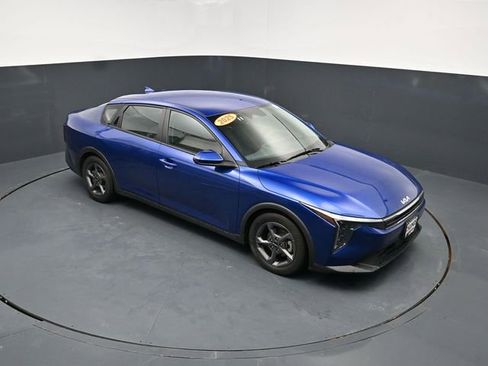 Used 2025 Kia K4 FWD image 33