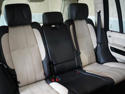 Used 2011 Land Rover Range Rover Autobiography image 34