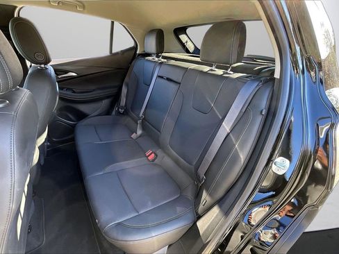 Used 2023 Buick Encore GX Select image 21