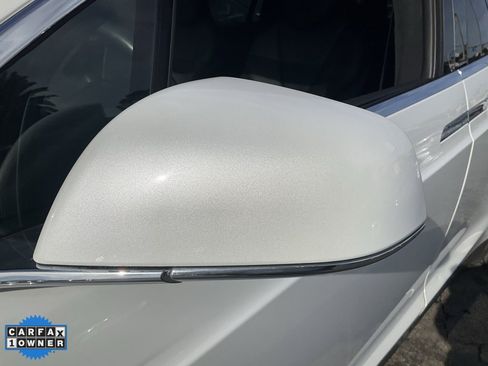 Used 2017 Tesla Model X 75D image 89