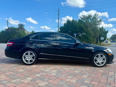 Used 2010 Mercedes-Benz E 350 4MATIC Sedan image 6
