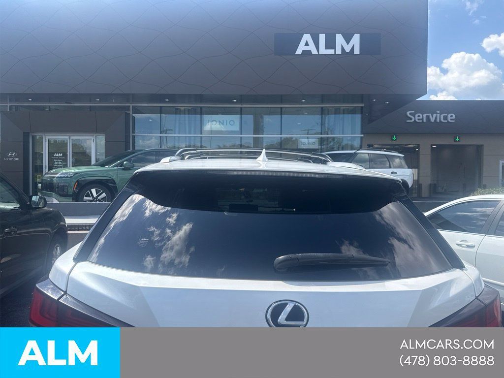 Used 2021 Lexus RX 350L Luxury w/ Accessory Package FWD image 6