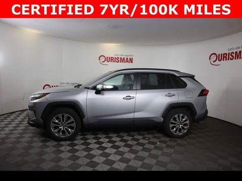 Used 2025 Toyota RAV4 XLE Premium w/ Weather Package AWD/4WD image 7