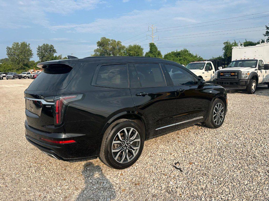 Used 2021 Cadillac XT6 Sport AWD/4WD image 5