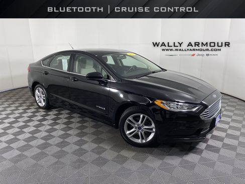 Used 2018 Ford Fusion S FWD image 1