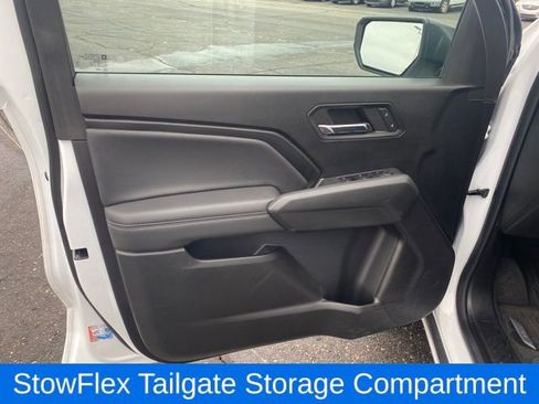 Certified 2023 Chevrolet Colorado LT w/ LT Convenience Package image 16