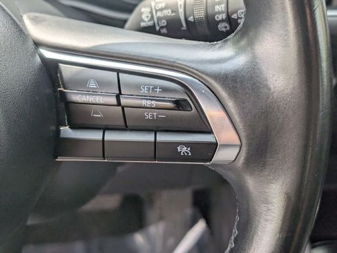 Used 2024 MAZDA MAZDA3 s FWD image 19