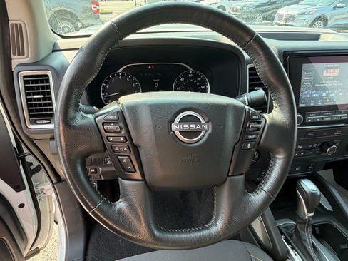 Used 2024 Nissan Frontier SV w/ SV Convenience Package AWD/4WD image 31