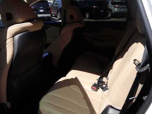 Used 2023 Acura MDX SH-AWD w/ Advance Package image 15