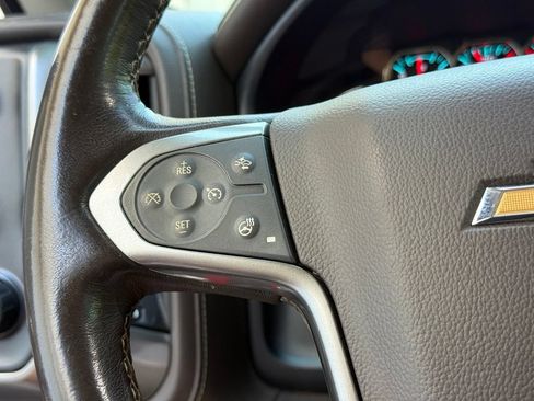 Used 2018 Chevrolet Silverado 1500 LTZ w/ Sport Package AWD/4WD image 17
