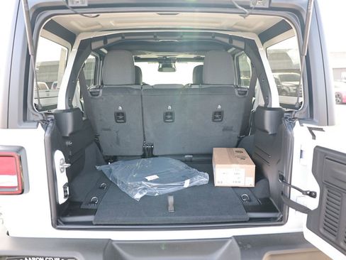 New 2026 Jeep Wrangler Sport S image 32