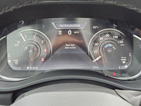 New 2026 RAM 3500 Laramie AWD/4WD image 18