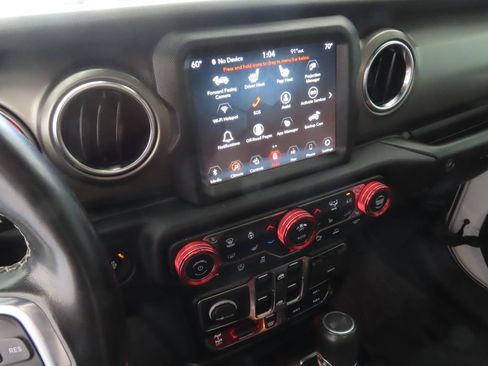 Used 2021 Jeep Wrangler Unlimited Rubicon w/ Uconnect 4C Nav & Sound Group AWD/4WD image 16