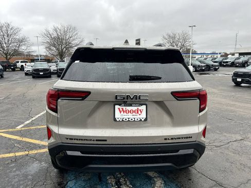 New 2026 GMC Terrain Elevation w/ Black Edition AWD/4WD image 9