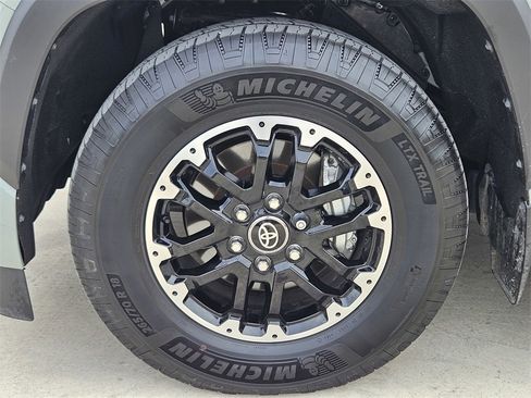 Used 2025 Toyota Sequoia SR5 image 9