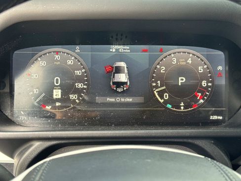 Certified 2022 Land Rover Defender 110 XS Edition AWD/4WD image 30