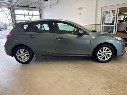 Used 2013 MAZDA MAZDA3 i Touring image 5