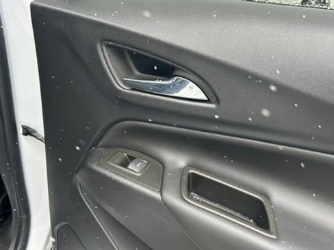 Certified 2023 Chevrolet Equinox LT image 40