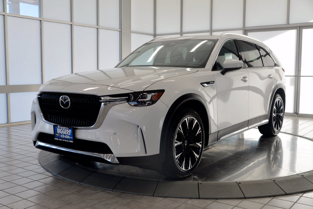Certified 2024 MAZDA CX-90 Plug-In Hybrid w/ Premium Pkg AWD/4WD image 4