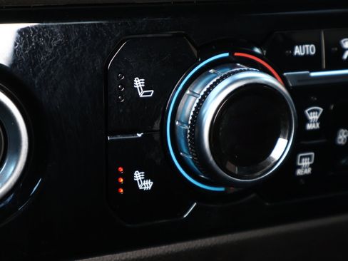 Used 2024 GMC Sierra 1500 Elevation image 5