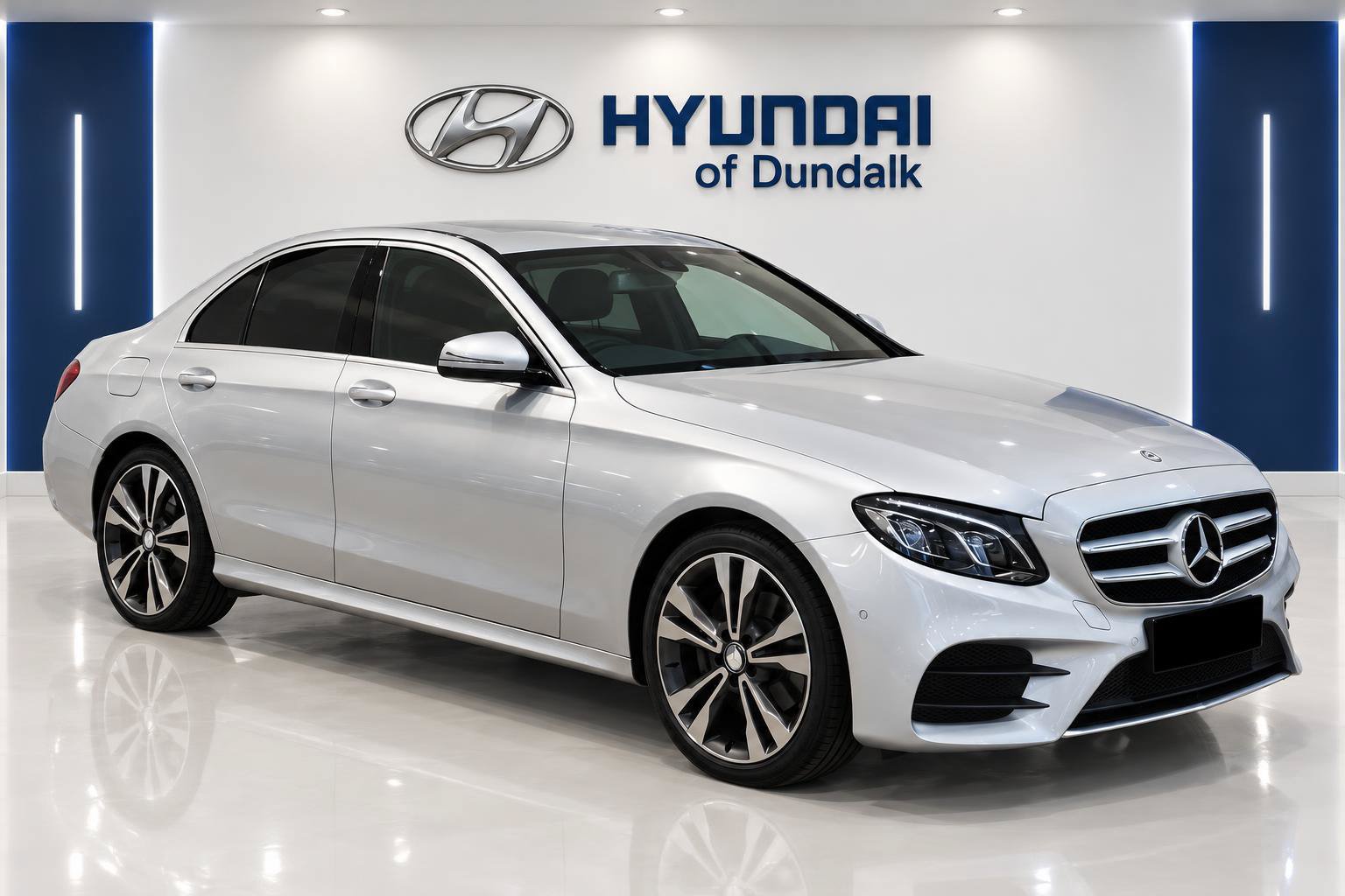 Used 2016 Mercedes-Benz C 300 4MATIC Sedan image 5