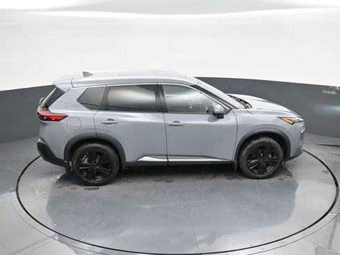 Used 2021 Nissan Rogue SL w/ Premium Package image 33