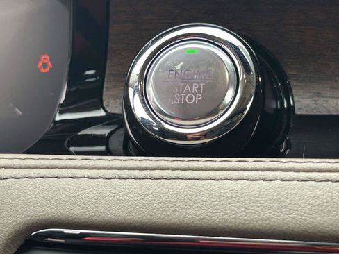 Certified 2022 Lincoln Corsair Reserve w/ Elements Package FWD image 30