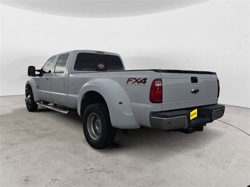 Used 2014 Ford F450 Lariat w/ Lariat Ultimate Package image 3