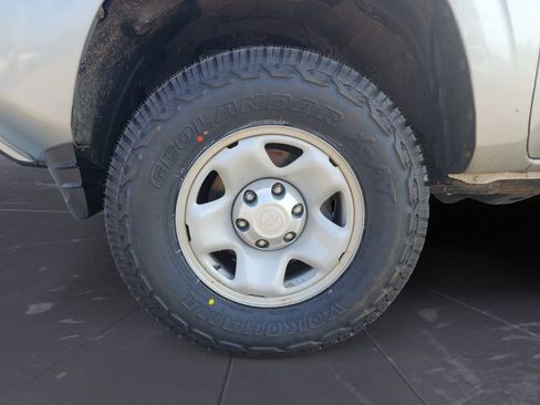 Used 2023 Toyota Tacoma SR image 13