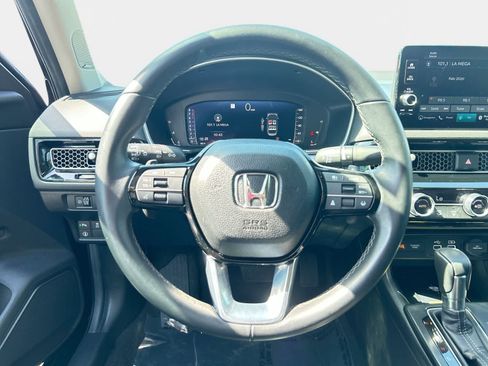 Used 2024 Honda Civic Touring image 16