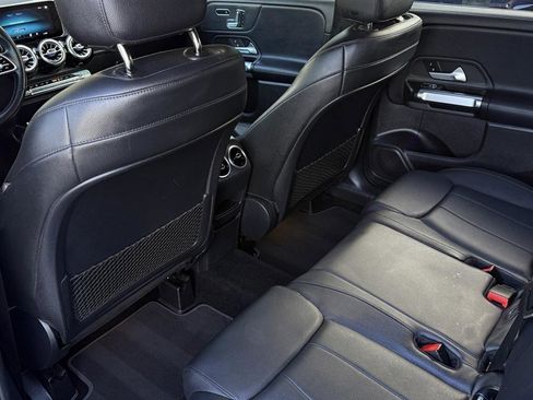 Used 2020 Mercedes-Benz GLB 250 4MATIC image 33