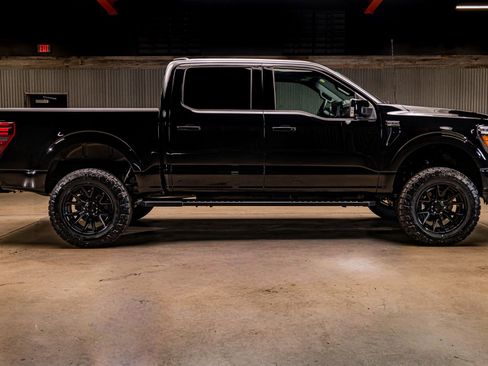 Used 2025 Ford F150 Lariat w/ Equipment Group 502A High image 11