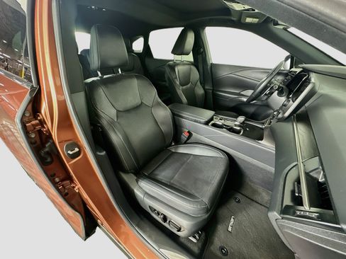 Used 2023 Lexus RX 350 Premium Plus w/ Cold Area Package FWD image 33