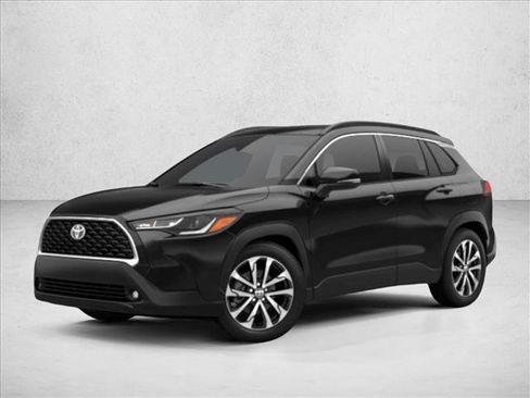 Used 2022 Toyota Corolla Cross LE image 11