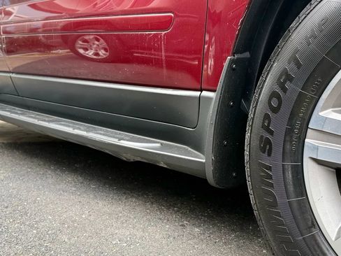 Used 2017 Chevrolet Traverse LT image 48