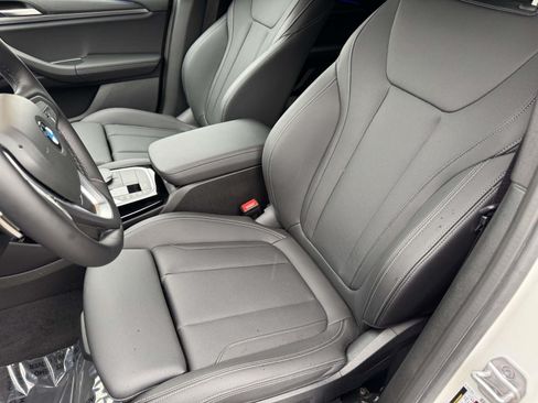 Used 2023 BMW X3 xDrive30i w/ Premium Package w/ZPA AWD/4WD image 20