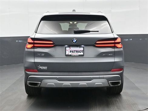 Used 2025 BMW X5 xDrive40i image 4
