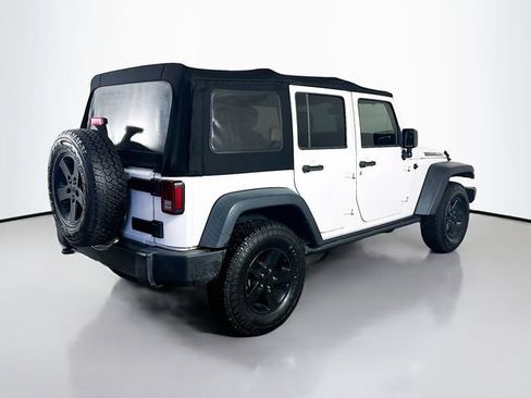Used 2016 Jeep Wrangler Unlimited Sport image 6