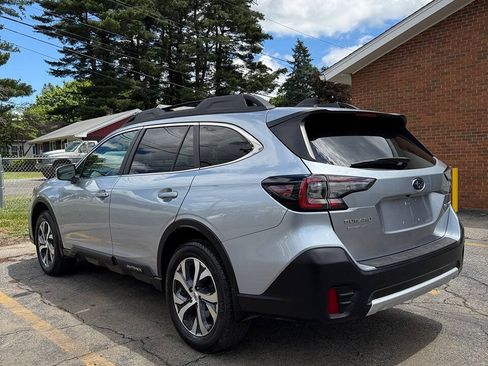 Used 2020 Subaru Outback Limited w/ Popular Package #2 AWD/4WD image 7