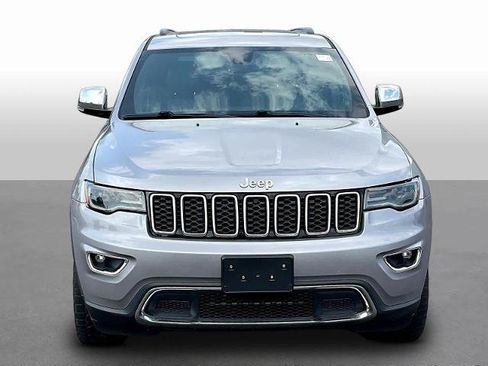 Used 2017 Jeep Grand Cherokee Limited w/ Luxury Group II AWD/4WD image 2