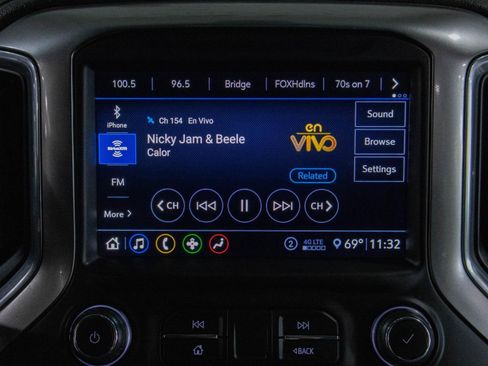 Used 2020 Chevrolet Silverado 2500 LTZ w/ LTZ Texas Edition image 8